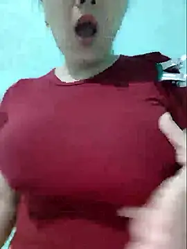 Shiny Babe online show from 03.25.26