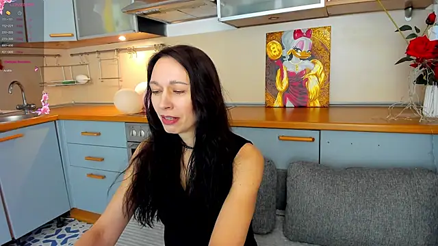 RubiHarlot online show from 10.18.25