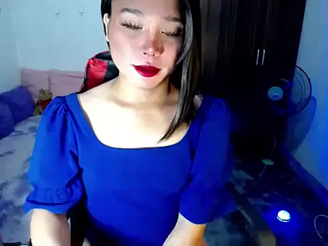 Urassiansweetcummer online show from 05.31.26