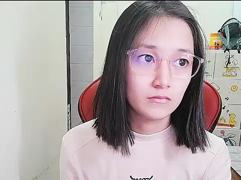 Shulee21 online show from 11.13.25