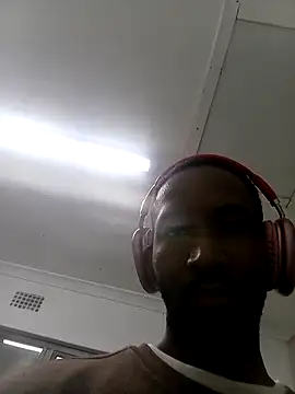 YourCrush010 online show from 04.28.26