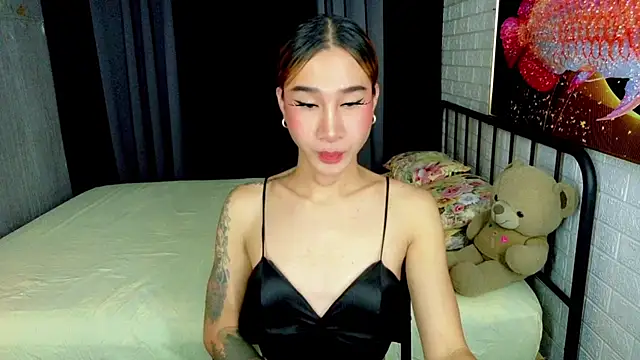 TRANSGODDESSA online show from 10.03.25