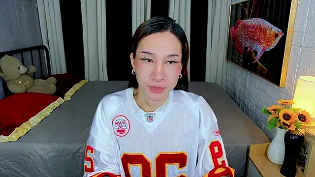 TRANSGODDESSA online show from 10.25.25