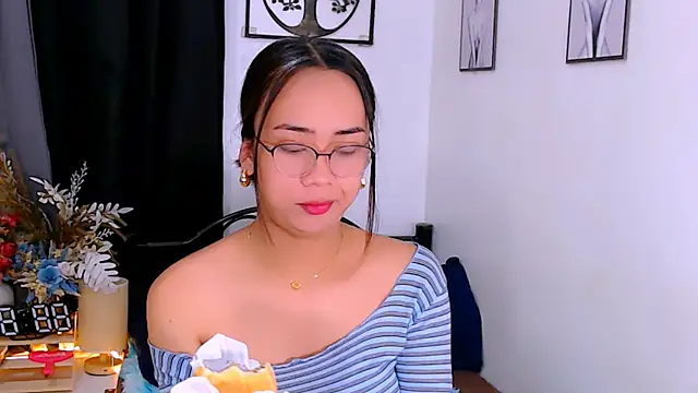 Zialustts online show from 03.13.26