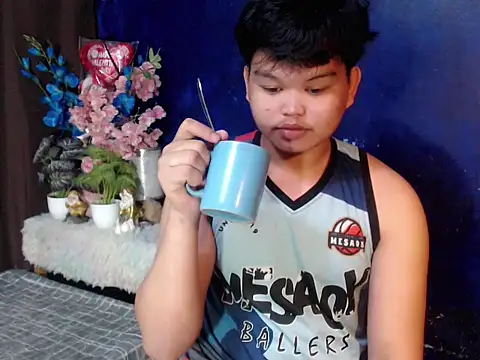 Reynelcock online show from 03.08.26