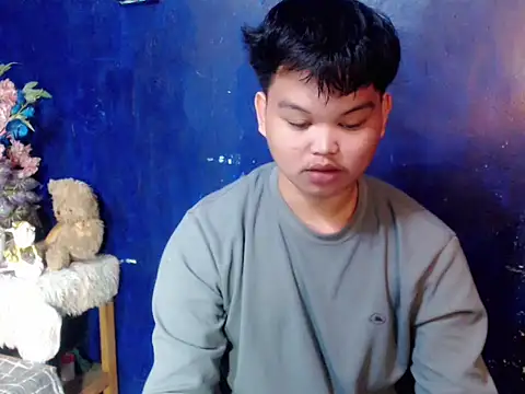 Reynelcock online show from 04.19.26