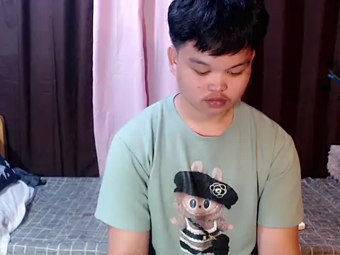 Reynelcock online show from 04.20.26