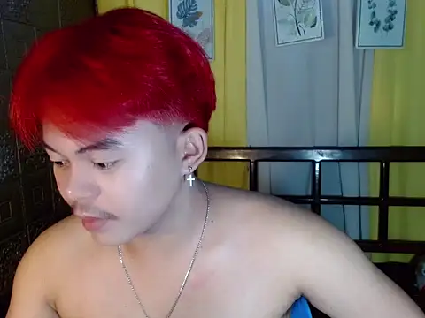 Snapshot of urguy_toshi chatting on 05.16.26 urguy toshi online show from 05.16.26