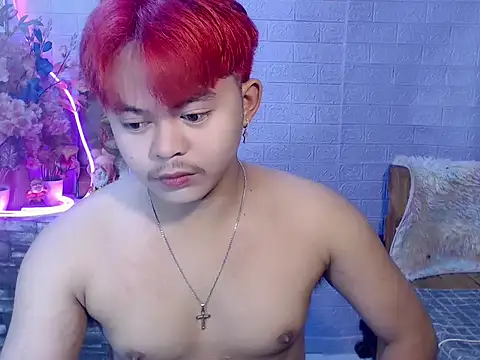 Snapshot of urguy_toshi chatting on 05.21.26 urguy toshi online show from 05.21.26