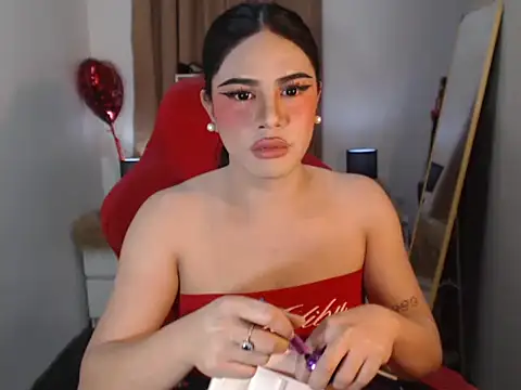 RebeccaTs online show from 03.06.26