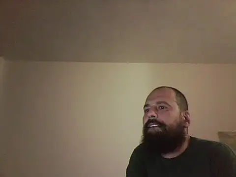 Snapshot of Negovotoo chatting on 11.04.25 Negovotoo online show from 11.04.25