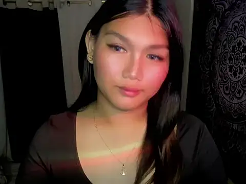 Lou heart online show from 02.06.26