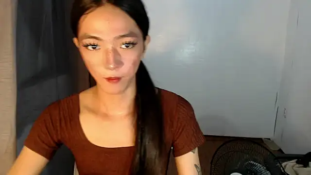 Snapshot of slimladyxoxo chatting on 09.17.25 slimladyxoxo online show from 09.17.25