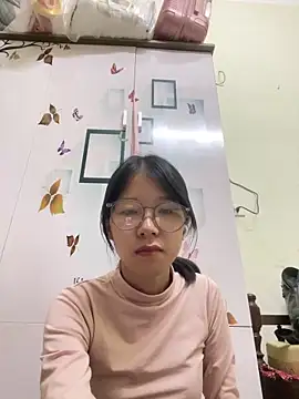 meomeo2k6 online show from 11.13.25