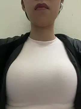 meomeo2k6 online show from 02.13.26