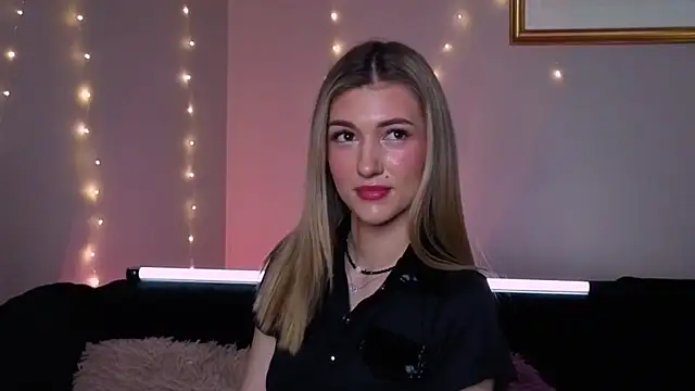 BeatrixGummer online show from 11.27.25