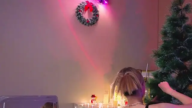 BeatrixGummer online show from 12.13.25