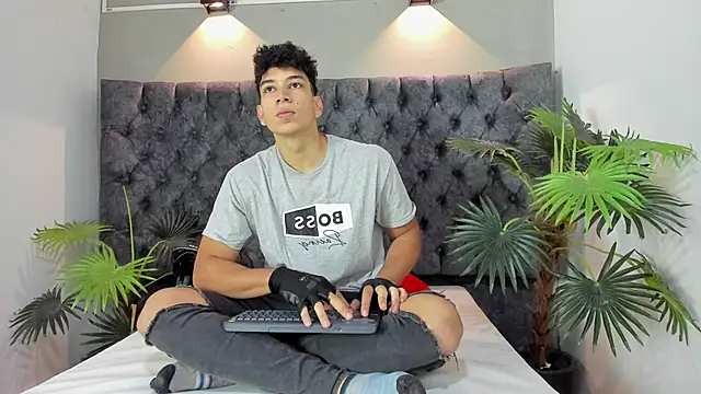 ALAN REDINGER online show from 10.10.25