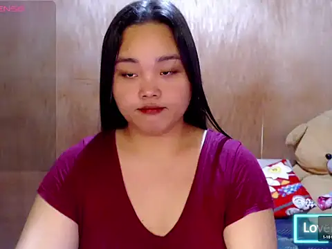 Snapshot of _Lylia chatting on 08.02.26 Lylia online show from 08.02.26