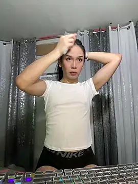 lucyshanex online show from 02.04.26