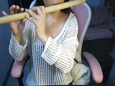 Ori-Yannie online show from 11.22.25