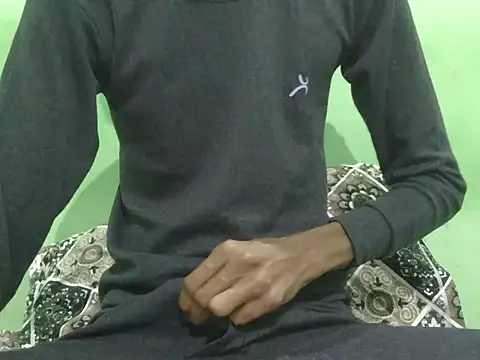 Snapshot of rockyy23boy chatting on 11.30.25 rockyy23boy online show from 11.30.25