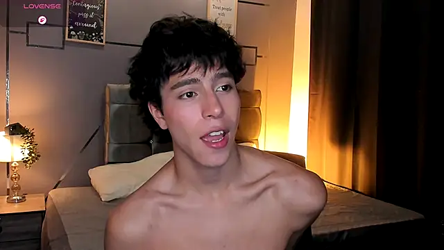 Christopher 77 online show from 11.21.25