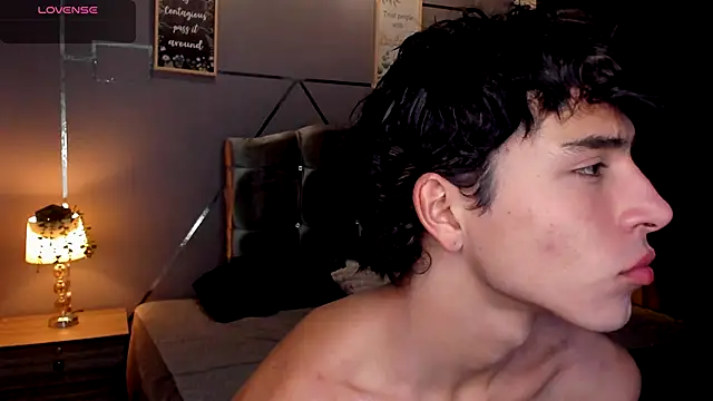 Christopher 77 online show from 11.24.25