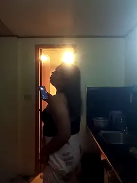 Snapshot of itsmeyourgirlfucker chatting on 09.16.25 itsmeyourgirlfucker online show from 09.16.25