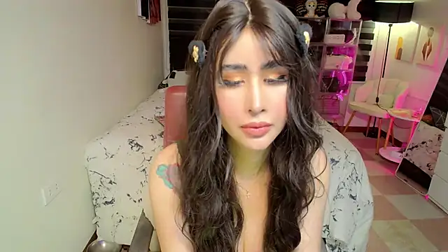 Snapshot of XhotcockcumXts chatting on 10.27.25 XhotcockcumXts online show from 10.27.25