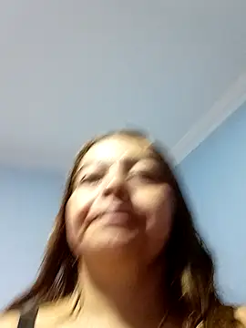 Bellamoretii5 online show from 11.26.25