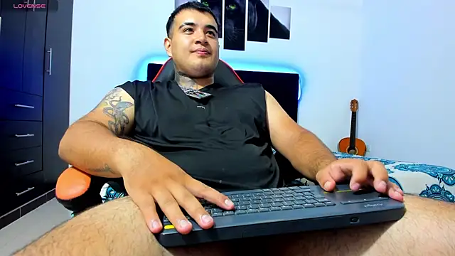 Snapshot of thiago__cp01 chatting on 06.16.26 thiago cp01 online show from 06.16.26
