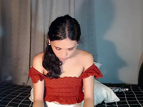 Snapshot of urcurlydiva chatting on 01.07.26 urcurlydiva online show from 01.07.26