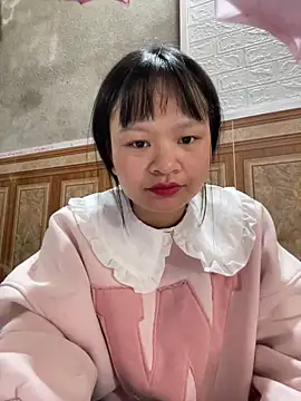 Daisy018 online show from 12.19.25