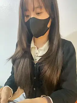 Lucy217 online show from 11.19.25