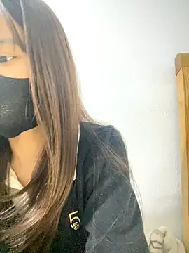 Lucy217 online show from 11.30.25