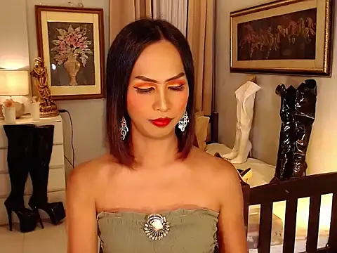 Nathalieheartt online show from 09.10.25