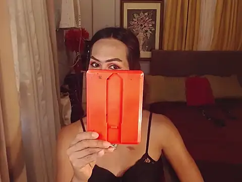 Nathalieheartt online show from 04.21.26