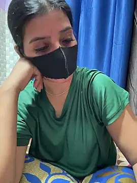 Snapshot of Hot_Jaanvi_ chatting on 04.18.26 Hot Jaanvi online show from 04.18.26