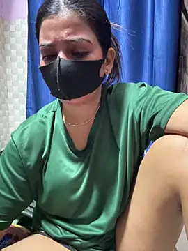 Snapshot of Hot_Jaanvi_ chatting on 04.29.26 Hot Jaanvi online show from 04.29.26