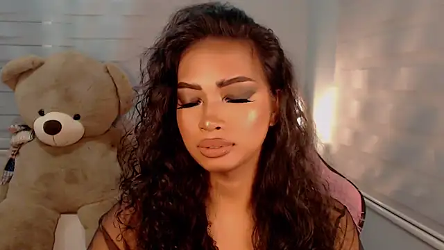 KathRouge online show from 10.13.25