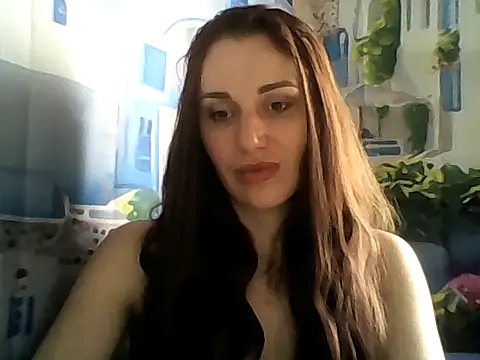 Qinini online show from 05.25.26