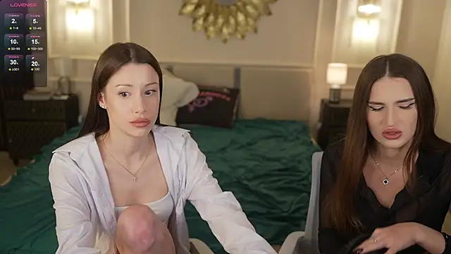 Selena Glow online show from 03.05.26