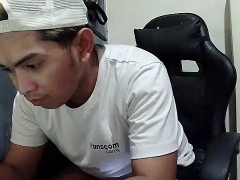 riley cum online show from 04.03.26