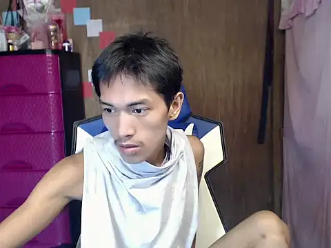 Snapshot of riks_tyler chatting on 07.21.26 riks tyler online show from 07.21.26