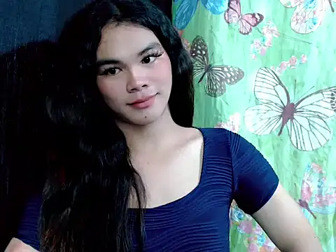 urgirljane online show from 10.15.25