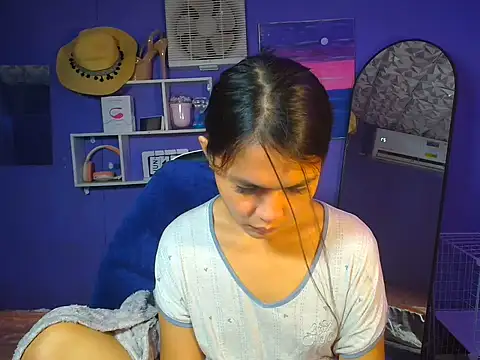 urgirljane online show from 06.14.26
