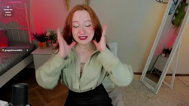 Violet Griffen online show from 03.22.26