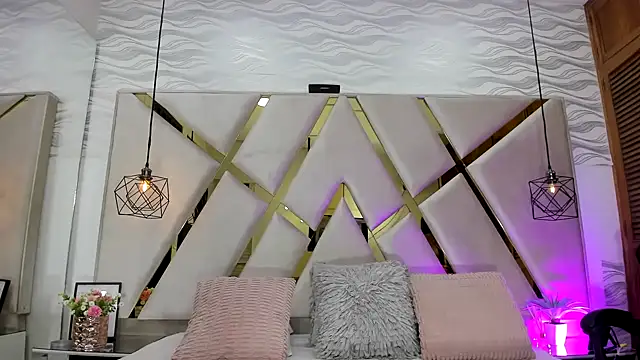 FernandaRousse online show from 10.29.25