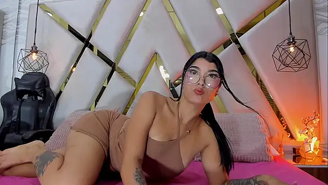 FernandaRousse online show from 11.29.25